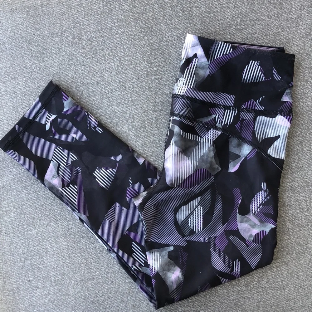 NWOT! - MARIKA SPORT High-Rise Crop Leggings